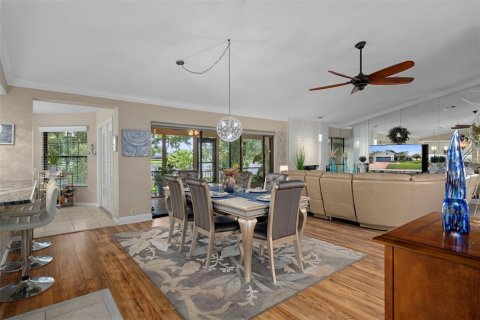 House in Holiday, Florida 3 bedrooms, 154.4 sq.m. № 1911834 - photo 12