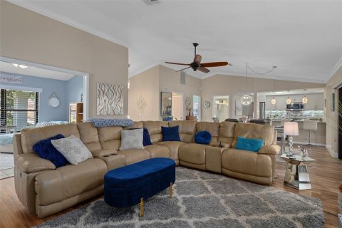 House in Holiday, Florida 3 bedrooms, 154.4 sq.m. № 1911834 - photo 4