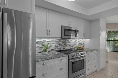 House in Holiday, Florida 3 bedrooms, 154.4 sq.m. № 1911834 - photo 14