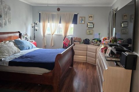 Copropriété à vendre à Pembroke Pines, Floride: 2 chambres, 142.42 m2 № 1947141 - photo 6