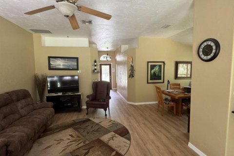 Casa en venta en Ocala, Florida, 3 dormitorios, 146.6 m2 № 2193593 - foto 6