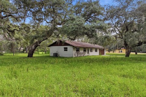 House in Dade City, Florida 2 bedrooms, 109.25 sq.m. № 2236523 - photo 6