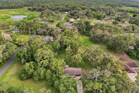 House in Dade City, Florida 2 bedrooms, 109.25 sq.m. № 2236523 - photo 12