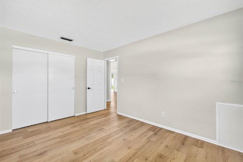 Casa en venta en Saint Petersburg, Florida, 3 dormitorios, 149.57 m2 № 1858116 - foto 16