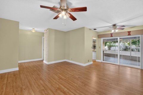 Casa en venta en Boca Raton, Florida, 4 dormitorios, 137.22 m2 № 2249812 - foto 3