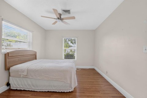 Casa en venta en Boca Raton, Florida, 4 dormitorios, 137.22 m2 № 2249812 - foto 11