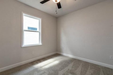 House in Alachua, Florida 4 bedrooms, 150.5 sq.m. № 1722644 - photo 20