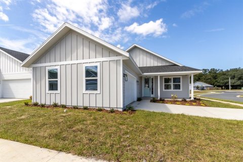 House in Alachua, Florida 4 bedrooms, 150.5 sq.m. № 1722644 - photo 2