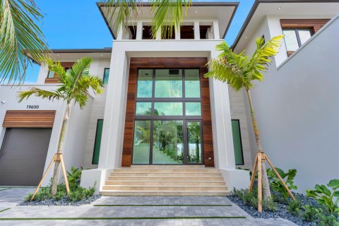 Villa ou maison à vendre à Jupiter, Floride: 6 chambres, 812.89 m2 № 2421318 - photo 8