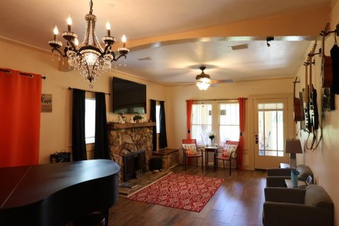 House in Punta Gorda, Florida 2 bedrooms, 117.61 sq.m. № 2258445 - photo 7