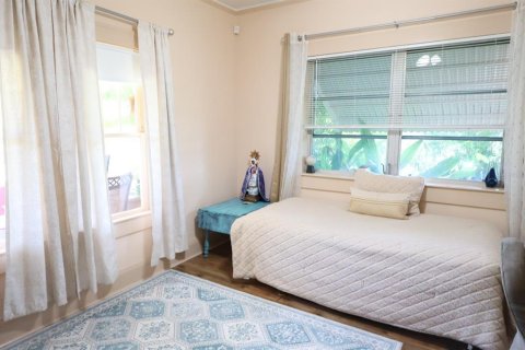 House in Punta Gorda, Florida 2 bedrooms, 117.61 sq.m. № 2258445 - photo 13