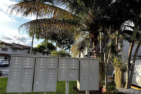 Снять в аренду кондоминиум в Майами, Флорида 2 спальни, 94.76м2, № 1891168 - фото 19