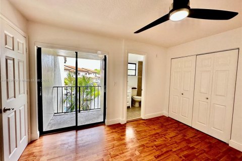 Снять в аренду кондоминиум в Майами, Флорида 2 спальни, 94.76м2, № 1891168 - фото 11