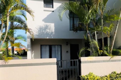 Снять в аренду кондоминиум в Майами, Флорида 2 спальни, 94.76м2, № 1891168 - фото 18