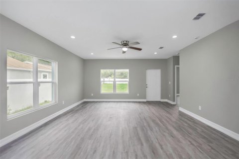 House in Tampa, Florida 3 bedrooms, 131.74 sq.m. № 1612777 - photo 29