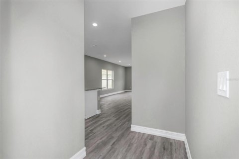 House in Tampa, Florida 3 bedrooms, 131.74 sq.m. № 1612777 - photo 17