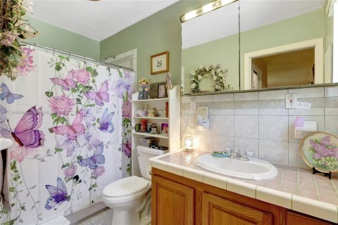 Villa ou maison à vendre à Cutler Bay, Floride: 4 chambres, 249.16 m2 № 1730307 - photo 17