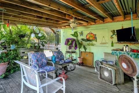 Villa ou maison à vendre à Cutler Bay, Floride: 4 chambres, 249.16 m2 № 1730307 - photo 19