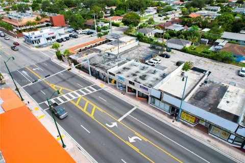 Immobilier commercial à vendre à Miami, Floride № 1934640 - photo 13