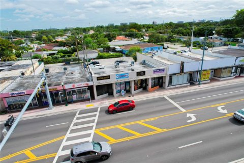 Immobilier commercial à vendre à Miami, Floride № 1934640 - photo 3