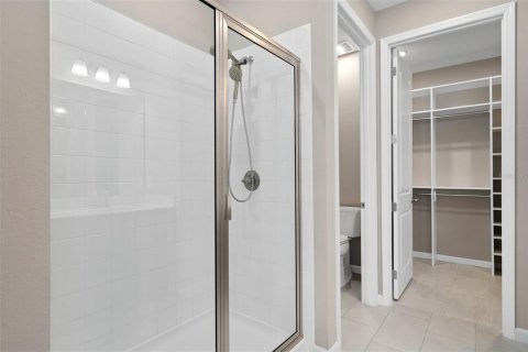 House in Tavares, Florida 4 bedrooms, 197.88 sq.m. № 1805486 - photo 14