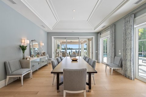 Купить виллу или дом в Юпитер, Флорида 13 комнат, 520.25м2, № 2082869 - фото 21