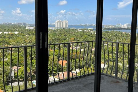 Condominio en venta en Miami, Florida, 2 dormitorios, 122.26 m2 № 1842661 - foto 12