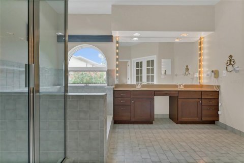 House in Haines City, Florida 4 bedrooms, 266.63 sq.m. № 1866163 - photo 16
