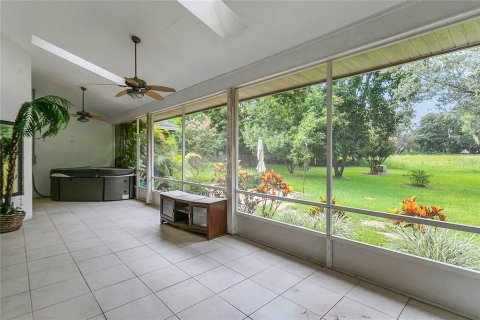 House in Haines City, Florida 4 bedrooms, 266.63 sq.m. № 1866163 - photo 27