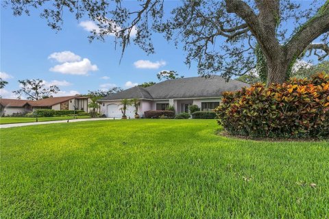 House in Haines City, Florida 4 bedrooms, 266.63 sq.m. № 1866163 - photo 22