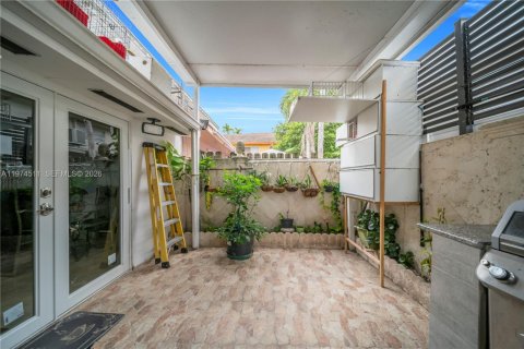 Купить таунхаус в Хайалиа, Флорида 3 спальни, 97.55м2, № 2036009 - фото 12