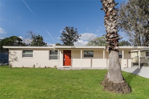 Casa en alquiler en Orlando, Florida, 4 dormitorios, 148.64 m2 № 1829564 - foto 1