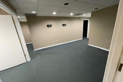 Propiedad comercial en alquiler en Altamonte Springs, Florida, 151.06 m2 № 1112985 - foto 5