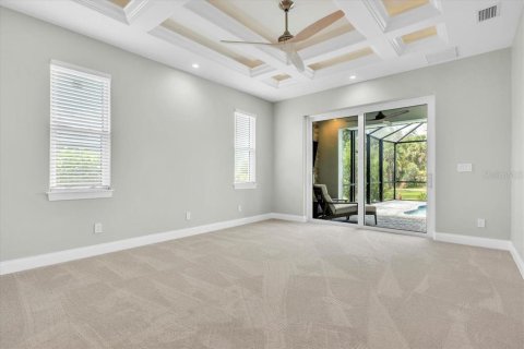House in Punta Gorda, Florida 4 bedrooms, 203.36 sq.m. № 2236460 - photo 4