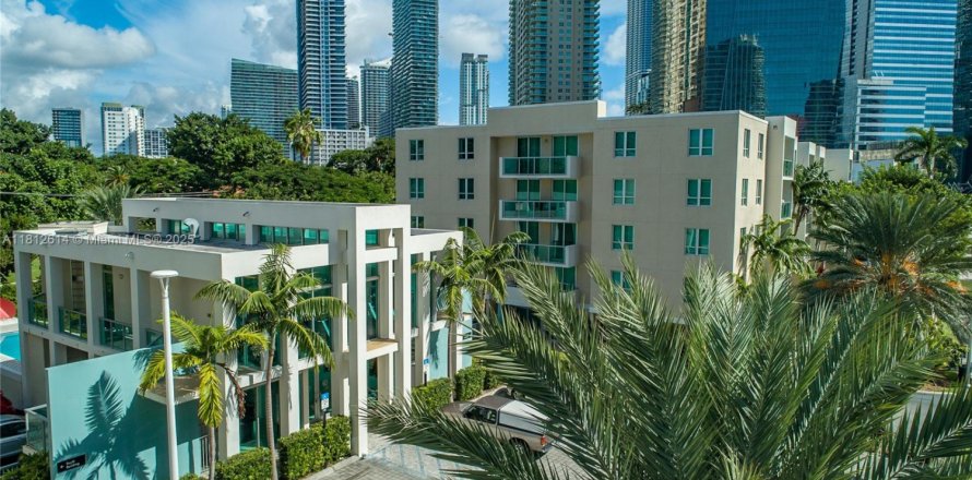 Appartement à Miami, Floride 1 chambre, 60.39 m2 № 1874308