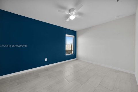 Casa en alquiler en Cape Coral, Florida, 3 dormitorios № 2044446 - foto 20