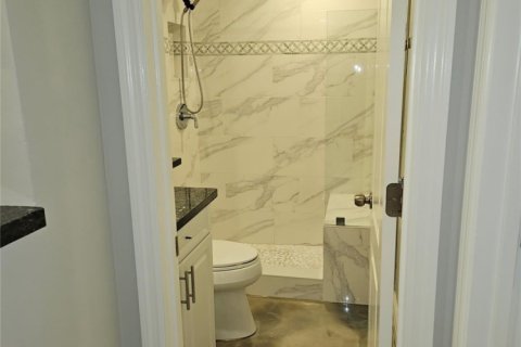 Condo in Fort Lauderdale, Florida, 1 bedroom  № 978213 - photo 1
