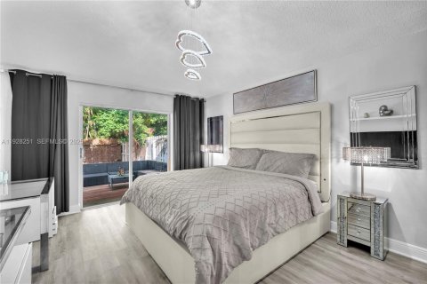 House in Coconut Creek, Florida 3 bedrooms, 165.74 sq.m. № 1987038 - photo 8