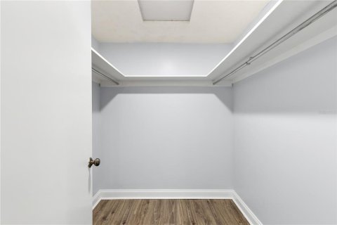 Villa ou maison à vendre à Tarpon Springs, Floride: 4 chambres, 205.04 m2 № 2304565 - photo 16