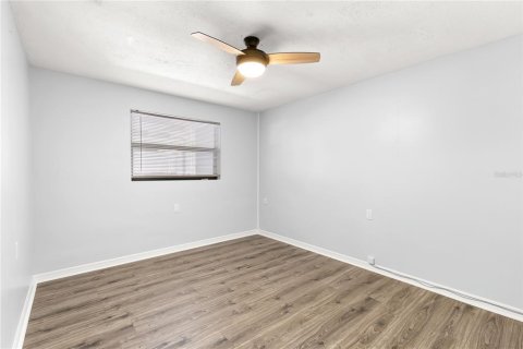Villa ou maison à vendre à Tarpon Springs, Floride: 4 chambres, 205.04 m2 № 2304565 - photo 17