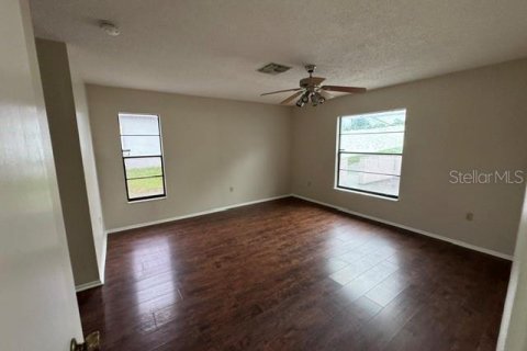 Villa ou maison à louer à Spring Hill, Floride: 3 chambres, 133.97 m2 № 2420510 - photo 7