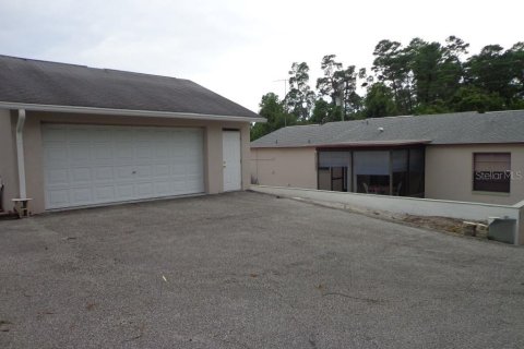 Villa ou maison à louer à Spring Hill, Floride: 3 chambres, 133.97 m2 № 2420510 - photo 24