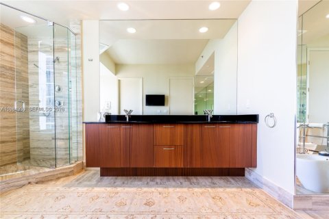 Снять в аренду кондоминиум в Санни-Айлс-Бич, Флорида 3 спальни, 216.18м2, № 2050855 - фото 20