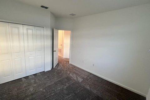 Townhouse in Davenport, Florida 4 bedrooms, 181.53 sq.m. № 1620600 - photo 25