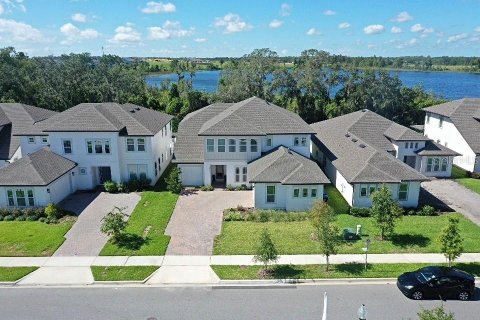 House in Winter Garden, Florida 5 bedrooms, 349.96 sq.m. № 2367234