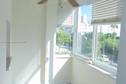 Снять в аренду кондоминиум в Санни-Айлс-Бич, Флорида 1 спальня, 65.96м2, № 1973413 - фото 9