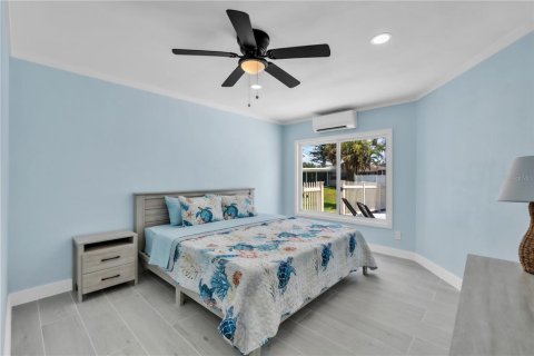 Villa ou maison à vendre à Holmes Beach, Floride: 2 chambres, 98.94 m2 № 2141449 - photo 19