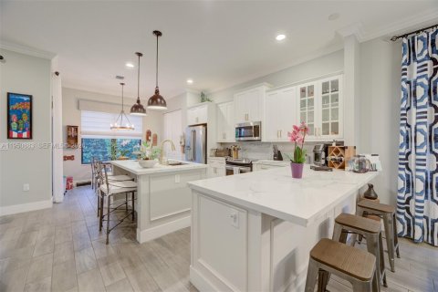 Купить виллу или дом в Хайалиа, Флорида 3 спальни, 230.96м2, № 2006397 - фото 15