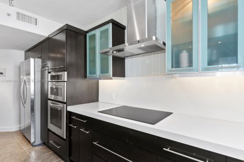 Купить кондоминиум в Майами, Флорида 3 спальни, 159.7м2, № 2054218 - фото 8