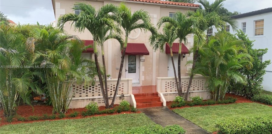 Studio à Coral Gables, Floride № 1875617